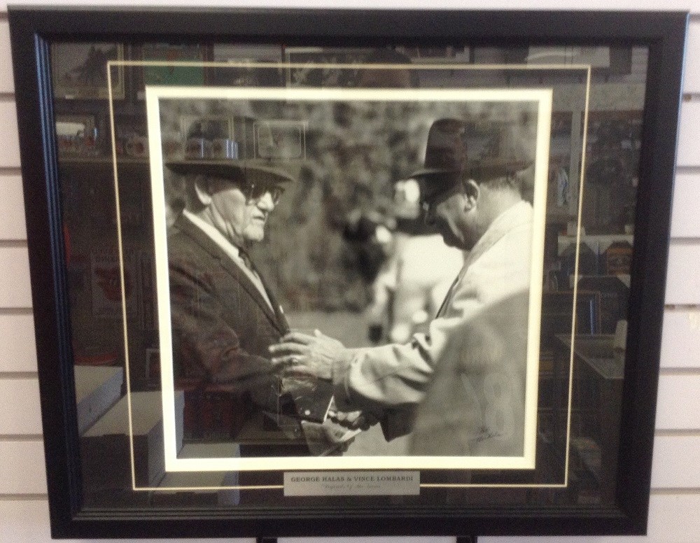 GEORGE HALAS VINCE LOMBARDI VINTAGE FRAMED PHOTO CHICAGO BEARS GREEN BAY  PACKERS